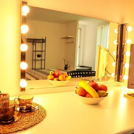 дача شقة فارنا